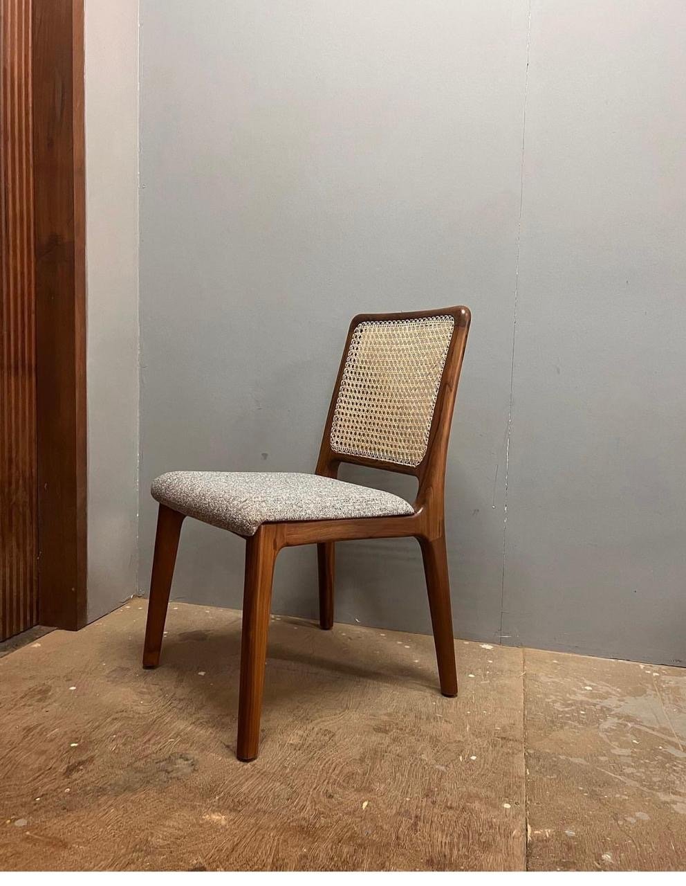 Dining Chair View 11