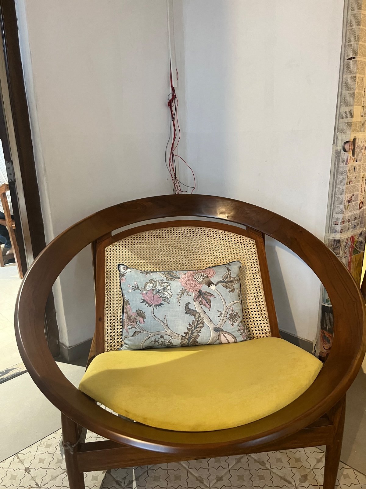 Lounge Chair View 15