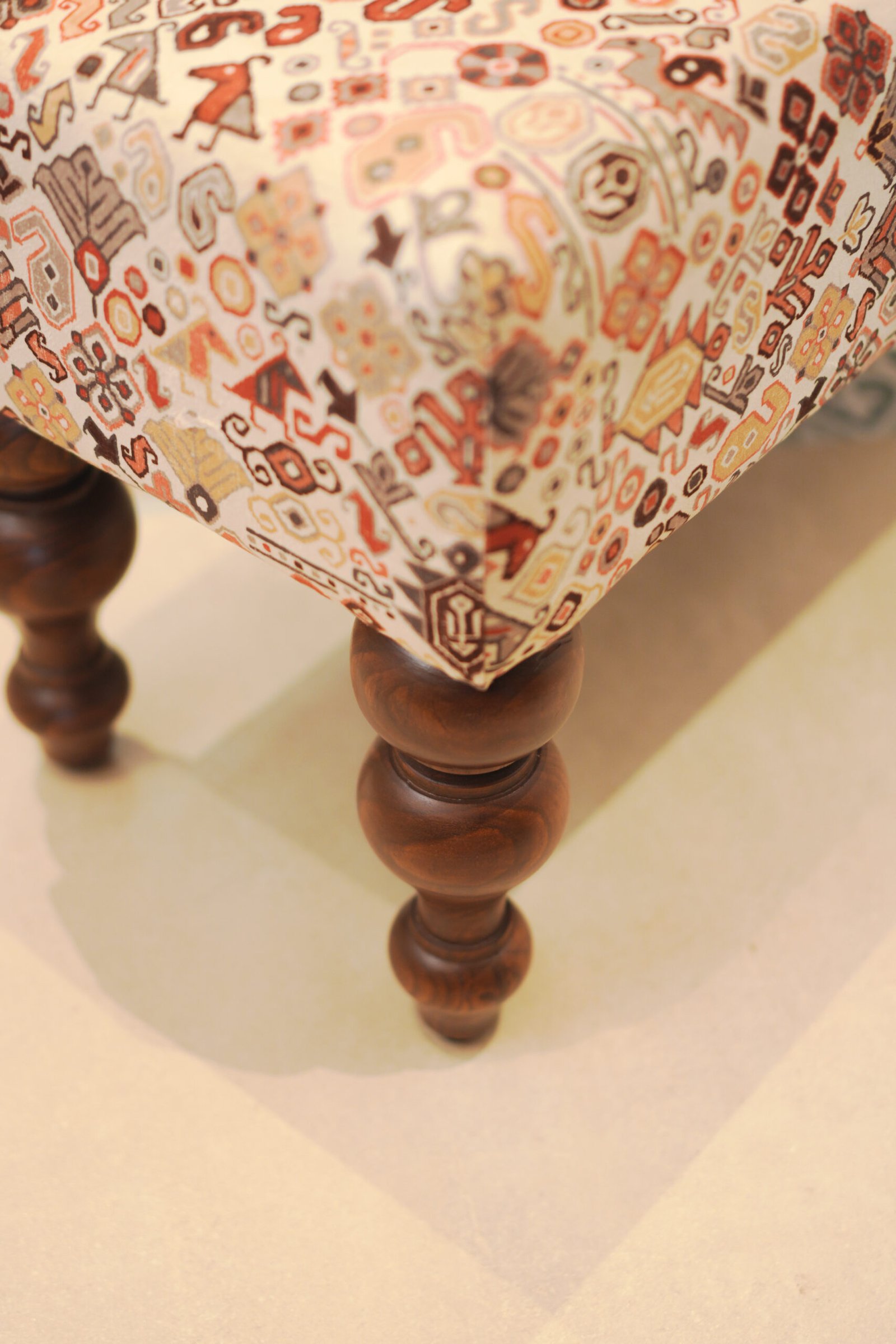 Settee View 2